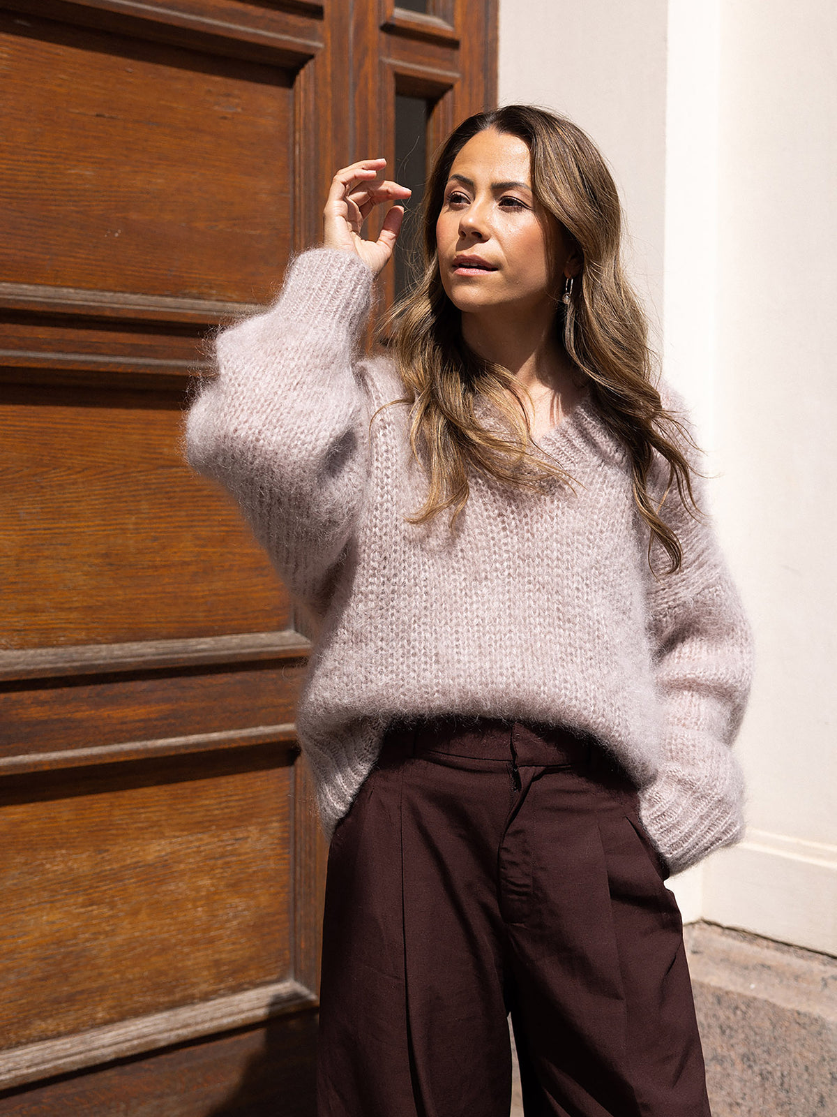 Chunky Sweater V — Nutty Nudge