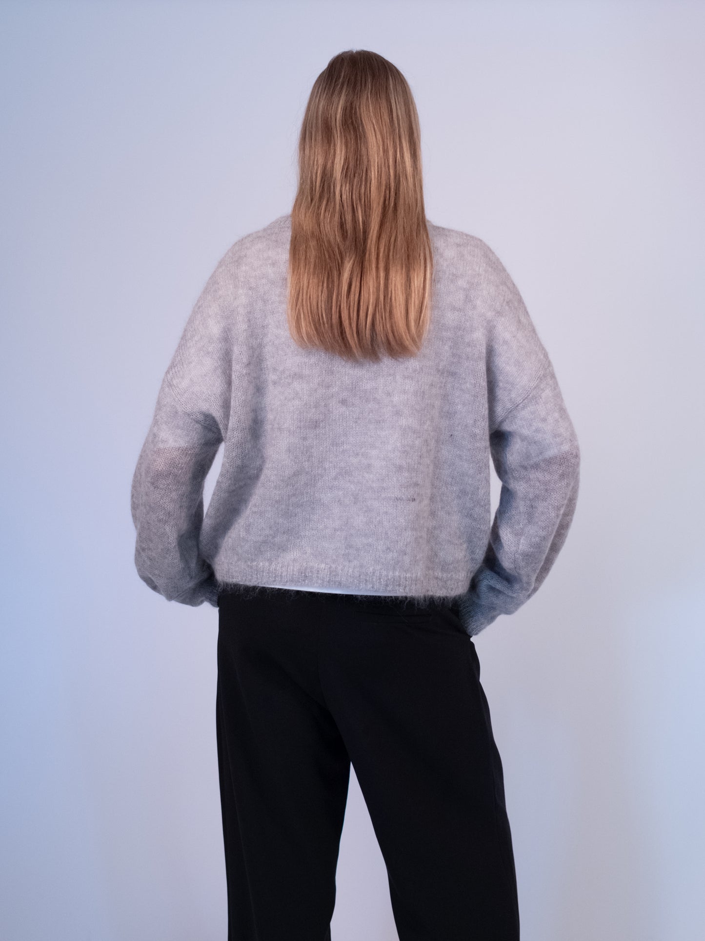 Sweater O - Grey Day