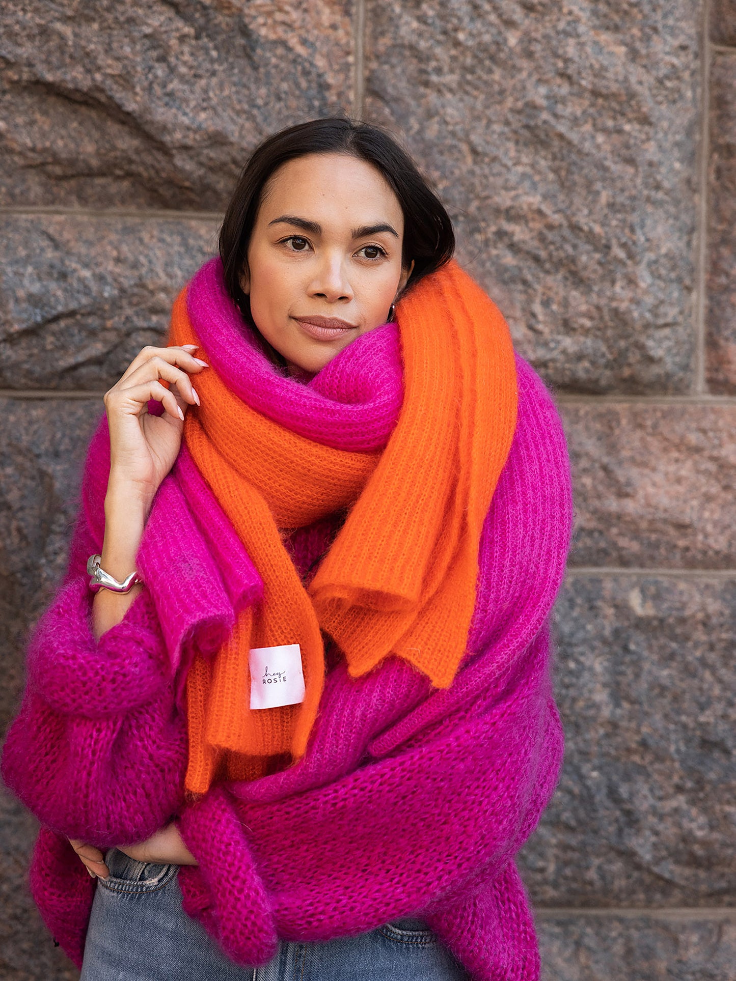 Chunky Sweater O - Think Pink