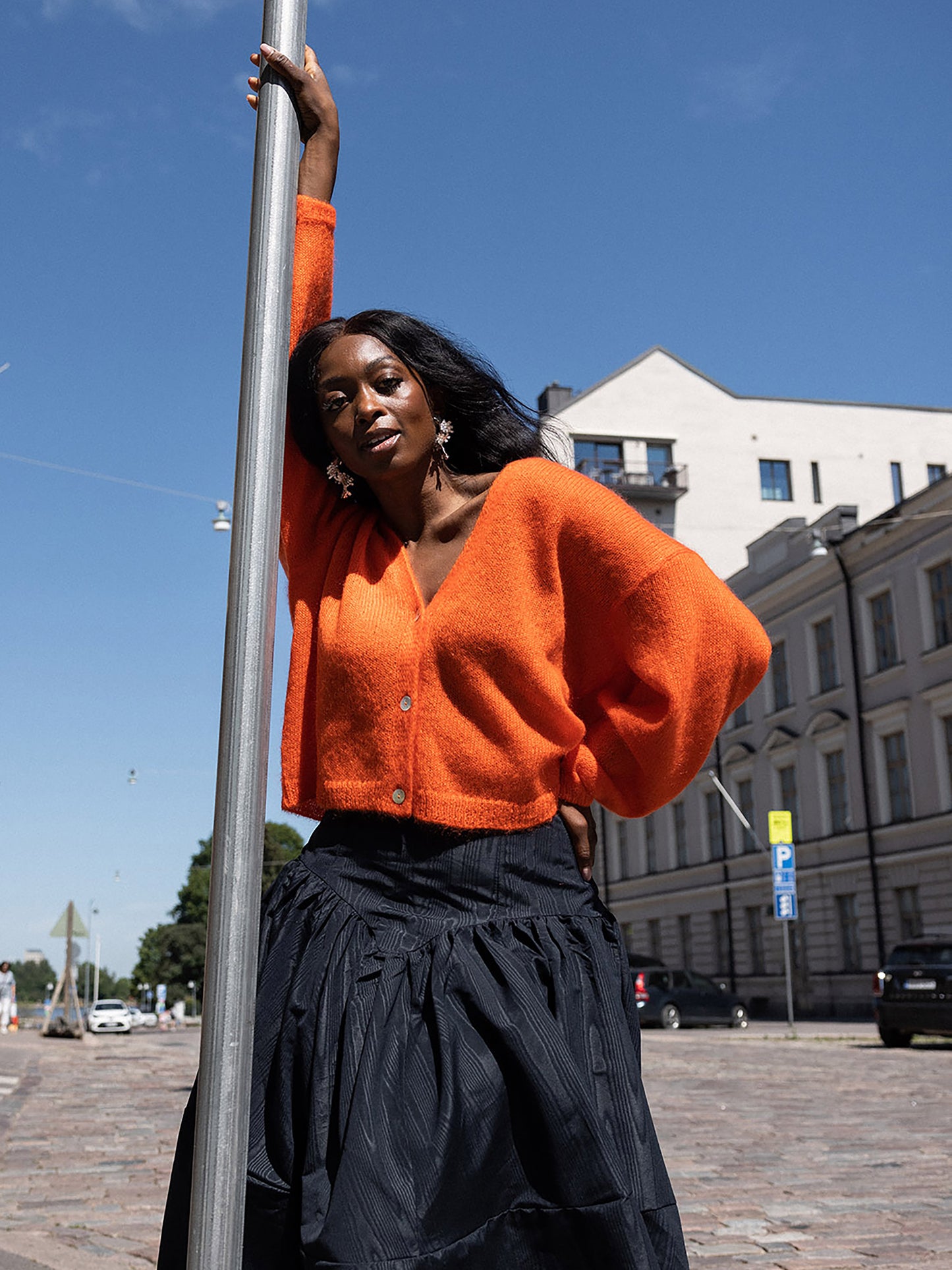 Cardigan V - Wake up Lady