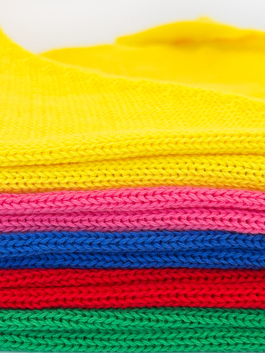 Triangle Scarf – Happy Vibe