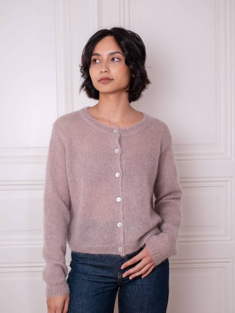 Cardigan O - Nutty Nudge