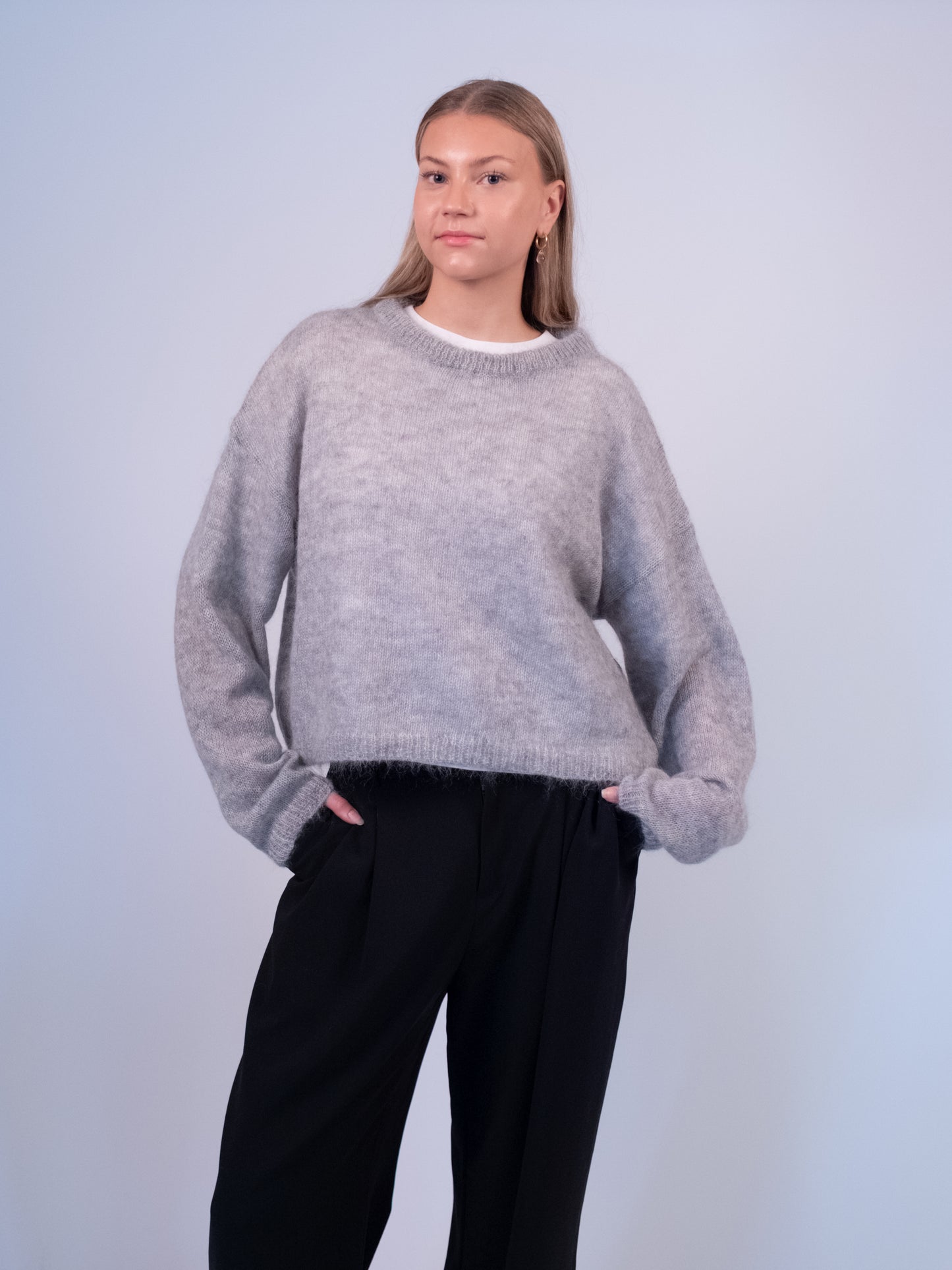 Sweater O - Grey Day