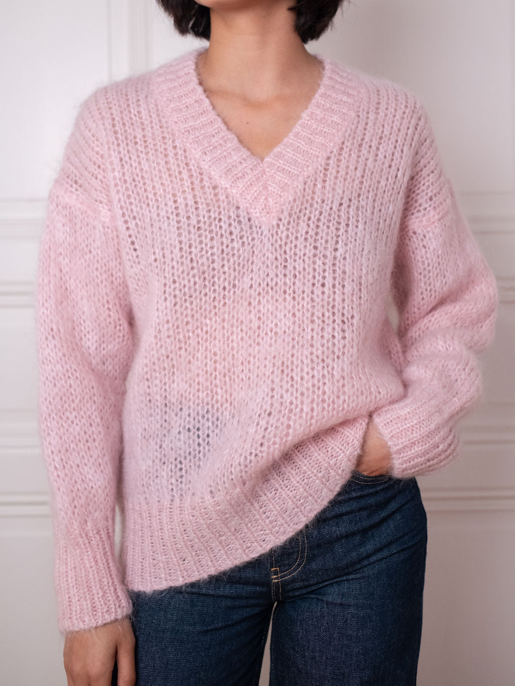 Chunky Sweater V - Hello Babe