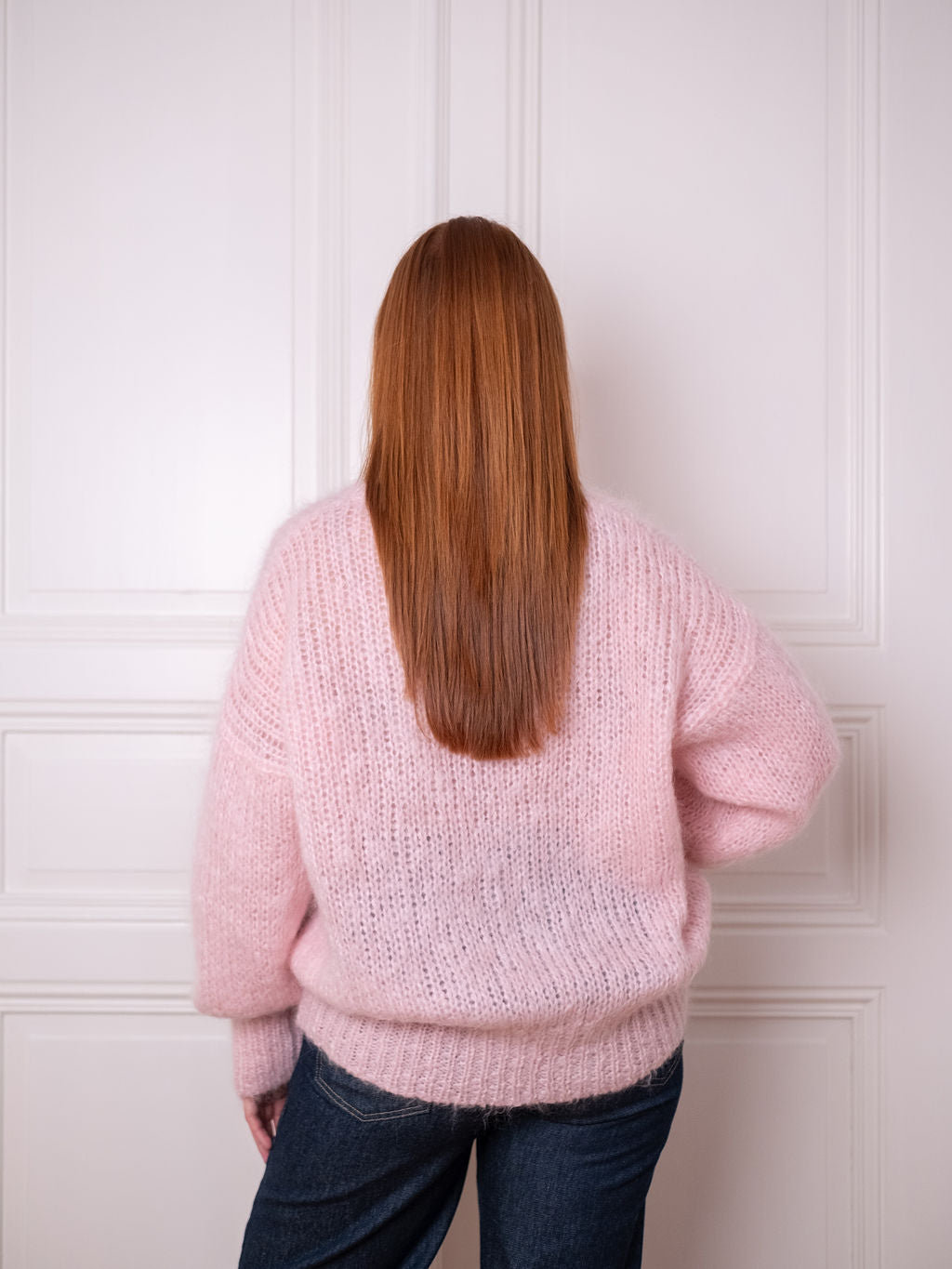 Chunky Sweater V - Hello Babe