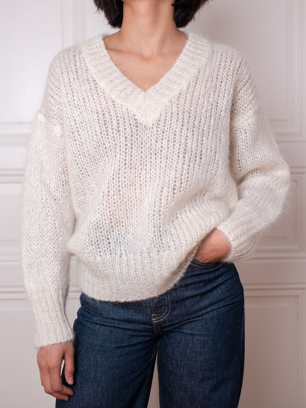 Chunky Sweater V - Soft Hug