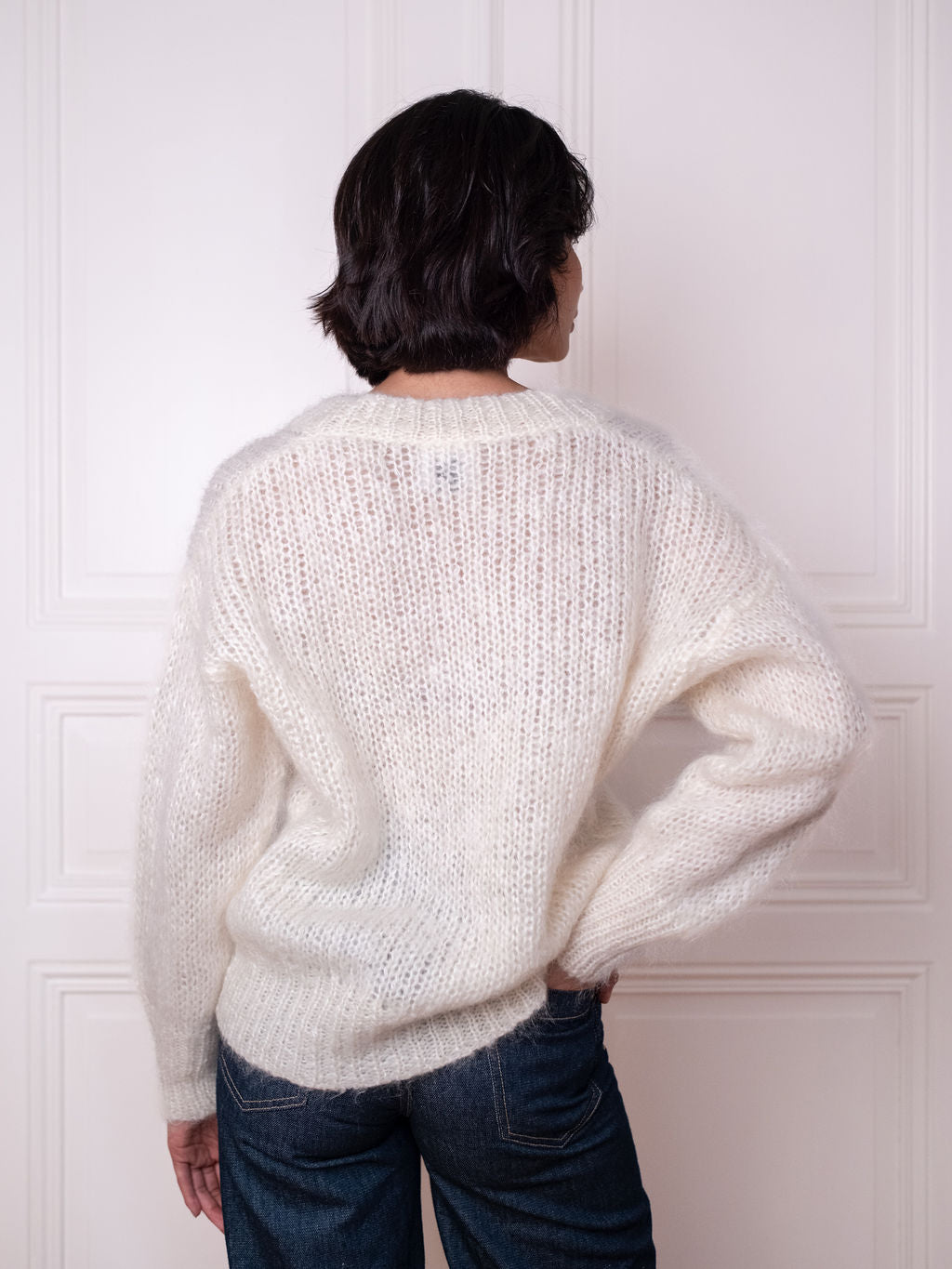 Chunky Sweater V - Soft Hug