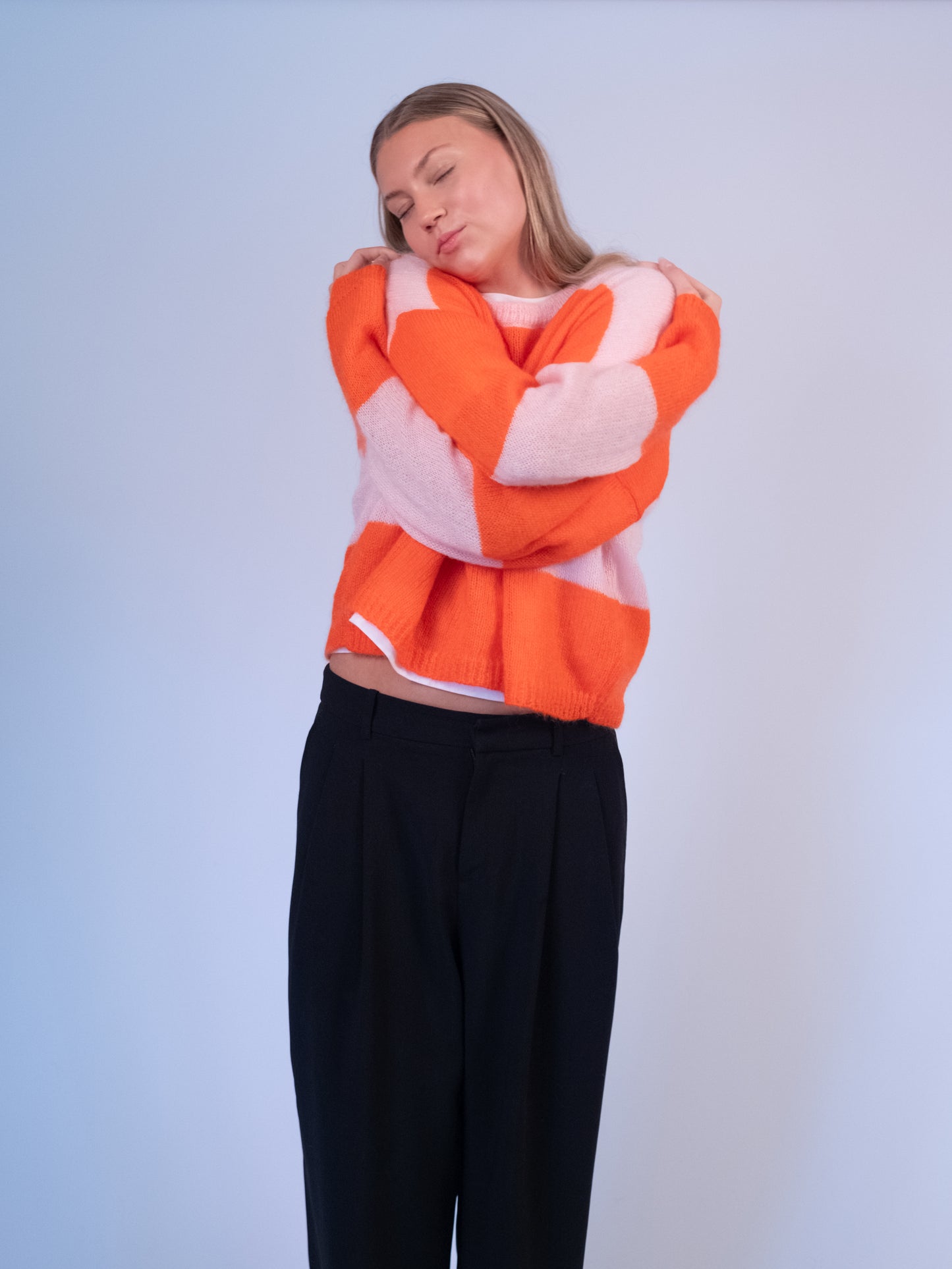 Sweater O - Hello Babe & Wake up lady