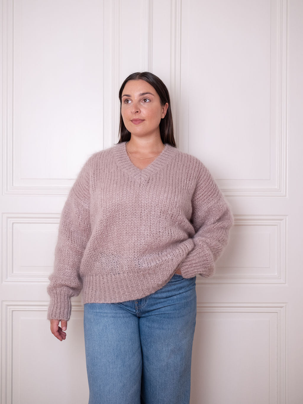 Chunky Sweater V - Nutty Nudge